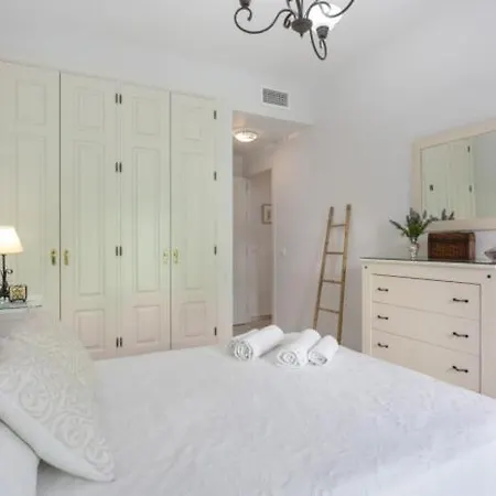 Apartment Paraiso Del Golf Free Parking By Staycare *